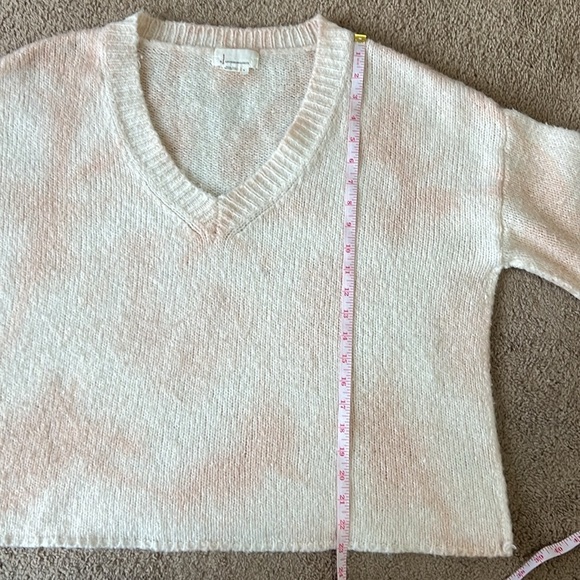 Anthropologie Maggie Bell Sleeve Boxy Cut V Neck Oversized Tie Dye Sweater - Picture 9 of 11